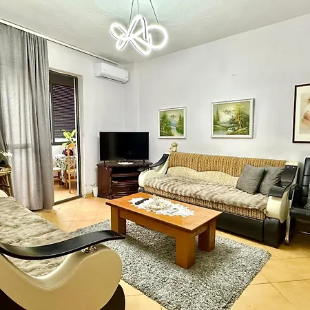 Cozy Escape Appartement Tirana