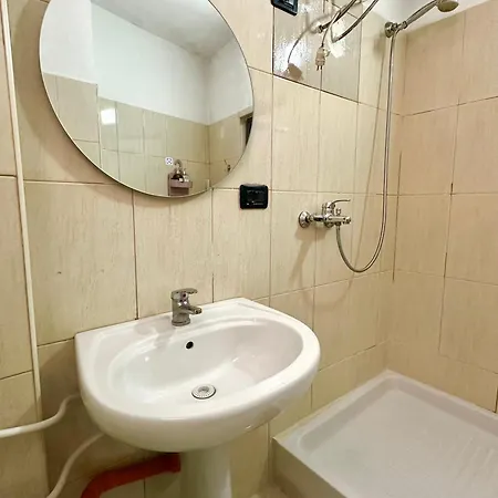 Boku Apartments Pazari I Ri 4 *